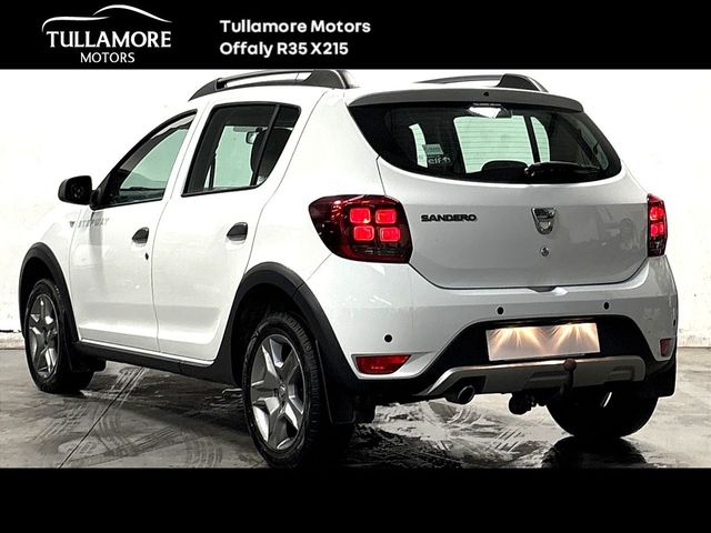 Image for 2020 Dacia Sandero Stepway Blue dCi 95 Signature