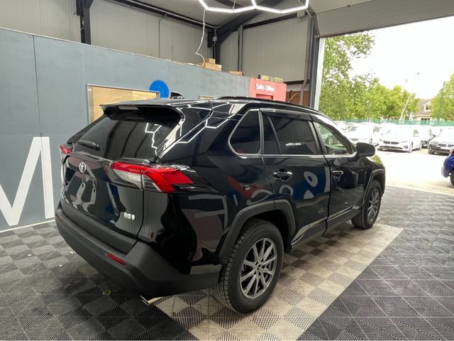 Image for 2023 Toyota Rav4 2023 TOYOTA RAV4 HYBRID X 2.5 AUTOMATIC / CRUISE CONTROL / REVERSE CAMERA / HEATED SEATS AND MORE