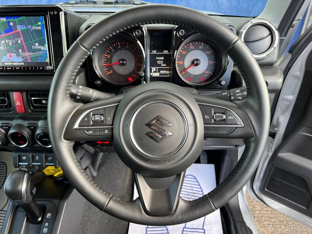 Image for 2022 Suzuki Jimny G-WAGON PACK 660cc AUTO AWD // FULL SERVICE HISTORY // 4 SEATER // VERY LOW MILEAGE // LOW-RATIO TRANSFER BOX