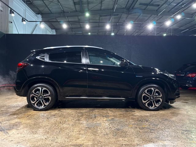 Image for 2020 Honda Vezel HYBRID 1.5L AUTOMATIC - REVERSE CAMERA - CRUISE CONTROL - HEATED SEATS