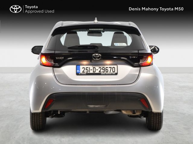 Image for 2025 Toyota Yaris Hybrid Luna Auto