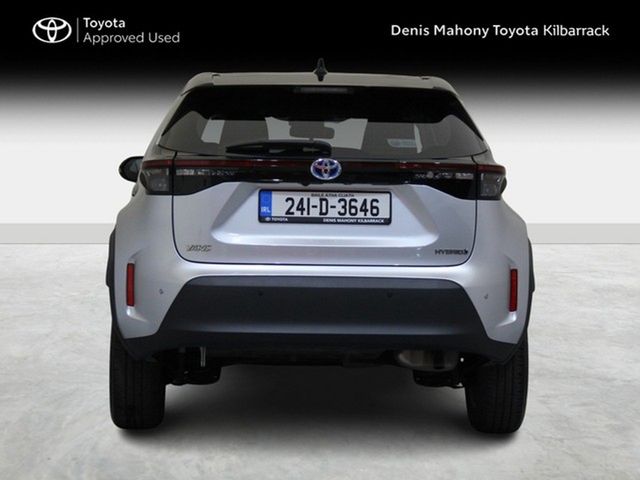 Image for 2024 Toyota Yaris Cross LUNA