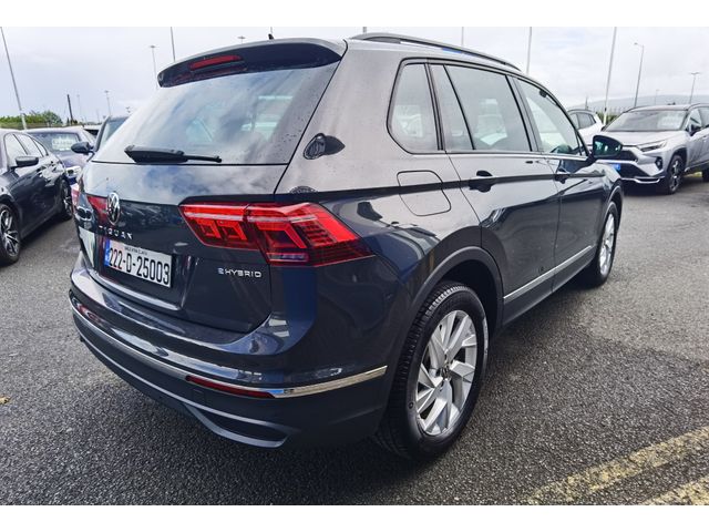 Image for 2022 Volkswagen Tiguan 1.4 TSI LIFE AUTOMATIC PETROL PLUG-IN HYBRID - FINANCE AVAILABLE - CALL US TODAY ON 01 492 6566 OR 087-092 5525