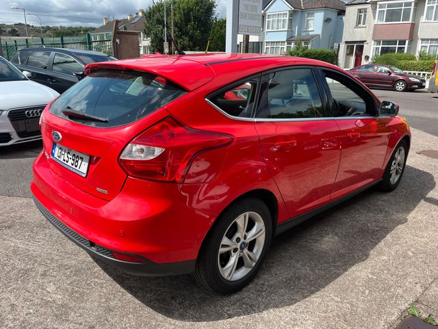 Image for 2013 Ford Focus 1.0 Ecoboost Zetec 125PS 5DR