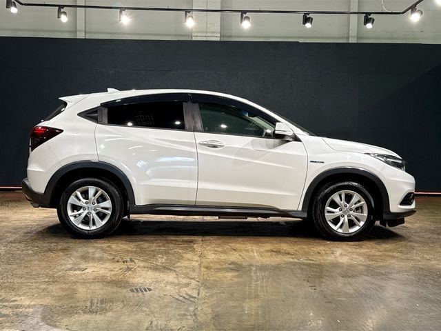 Image for 2020 Honda Vezel 1.5 HYBRID AUTOMATIC - ALLOY WHEELS - MULTI FUNCTION STEERING WHEEL - CRUISE CONTROL - 