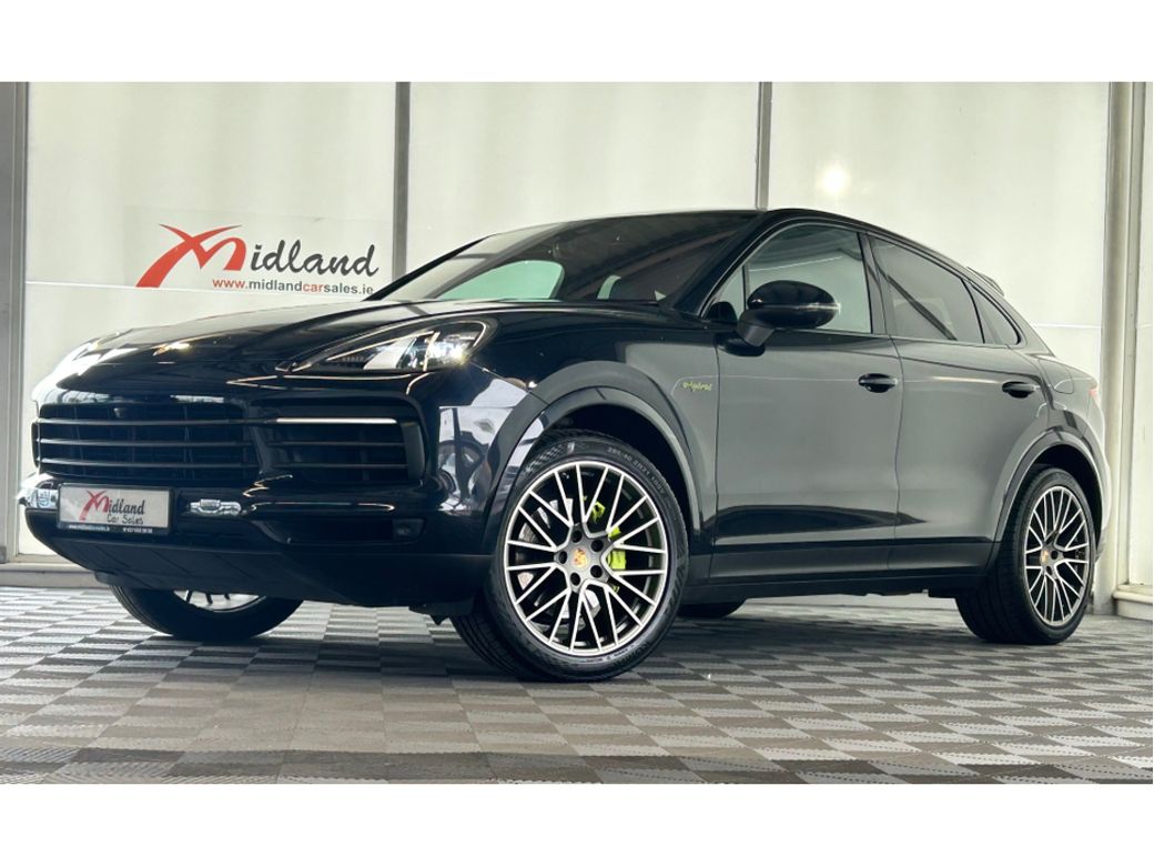 Image for 2022 Porsche Cayenne V6 PLATINUM ED EH EDITION COUPE