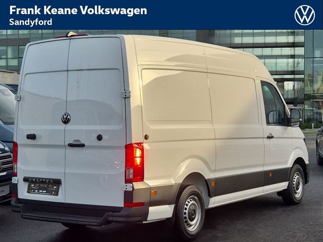 Image for 2026 Volkswagen Crafter HIGHLINE AUTO 30 MWB 140BHP M6F *NOW WITH A YEAR WARRANTY UNLIMITED MILEAGE* *HIGH ROOF* *APPLE CARPLAY/ANDROID AUTO* *REAR VIEW CAMERA* *FRONT AND REAR PARKING SENSORS* REAR INTEGRATED STEP* *AIR CON