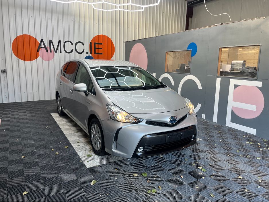 Image for 2017 Toyota Prius Alpha 2017 TOYOTA PRIUS ALPHA 7 SEATER 1.8L HYBRID / 59K KMS / RADAR CRUISE CONTROL, REVERSE CAMERA & MORE