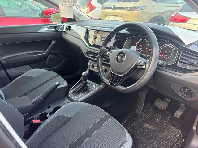 Image for 2018 Volkswagen Polo 1.0 AUTOMATIC TSI HIGH LINE - FACTORY ALLOYS - REAR CAMERA