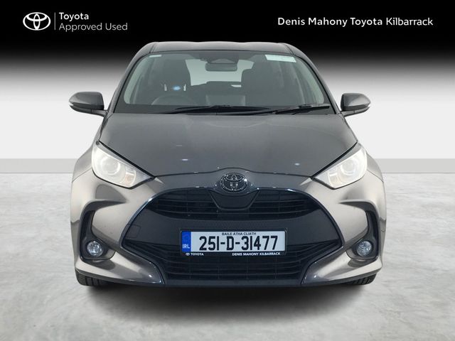 Image for 2025 Toyota Yaris HYBRID LUNA 3 YEARS FREE SERVICING