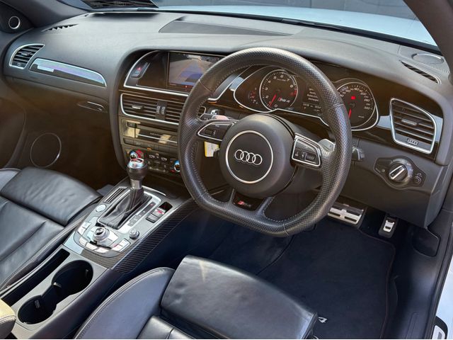 Image for 2013 Audi RS4 AVANT 4.2FSI V8 444BHP QUATTRO