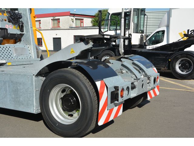 Image for 2026 Terberg YT182 YT193