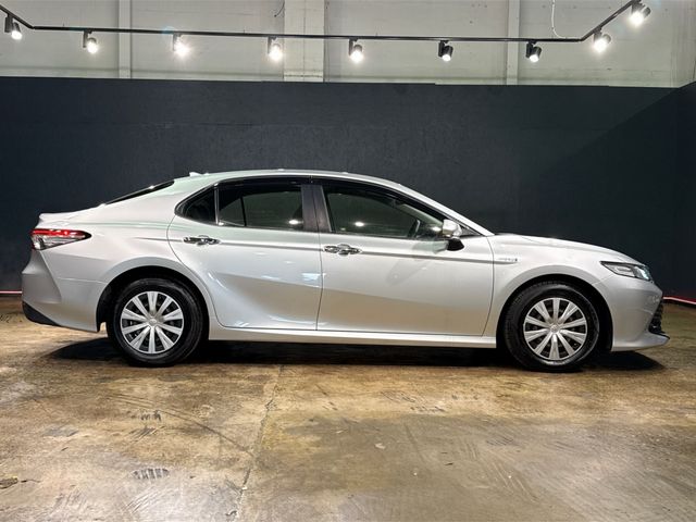 Image for 2020 Toyota Camry HYBRID - TOYOTA SAFETY SENSE - CRUISE CONTROL - PUSH BUTTON STOP/START - REVERSE CAMERA