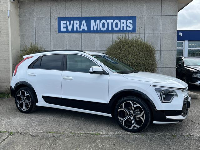 Image for 2025 Kia Niro K3 AUTOMATIC PLUG IN HYBRID 1.6 PETROL //HIGH SPEC//HEATED SEATS AND STEERING WHEEL//REVERSE CAMERA//SAT NAV//KEYLESS ENTRY//ADAPTIVE CRUISE CONTROL//