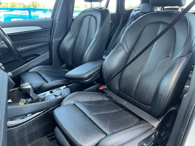 Image for 2021 BMW X1 XDRIVE25e M-SPORT 1.5 HYBRID // LEATHER M-SPORT HEATED SEATS // APPLE CARPLAY/ANDROID AUTO // 18" M-SPORT ALLOYS