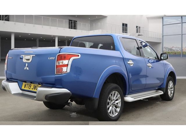 Image for 2019 Mitsubishi L200 DI-D 4WD BARBARIAN DCB