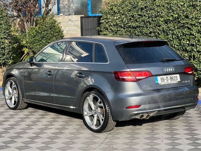 Image for 2019 Audi A3 S-LINE PACK 1.5 TFSI // 150 BHP // NEW 19" S-LINE ALLOYS // NEW TAX 01/27 // APPLE CARPLAY/ANDROID AUTO