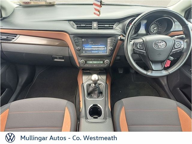 Image for 2017 Toyota Avensis 1.6 D-4D Luna Navi Saloon