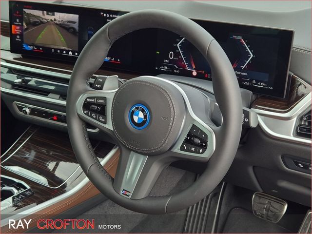 Image for 2025 BMW X5 xDrive50e M Sport