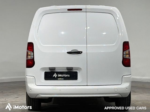 Image for 2021 Vauxhall Combo LOW MILEAGE NEW DOE L1H1 2300 SPORTIVE