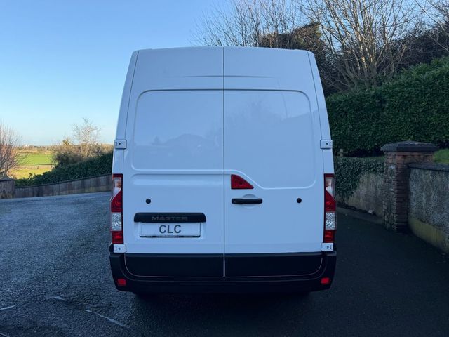 Image for 2023 Renault Master FWD LM35 Blue DCI 135 Business