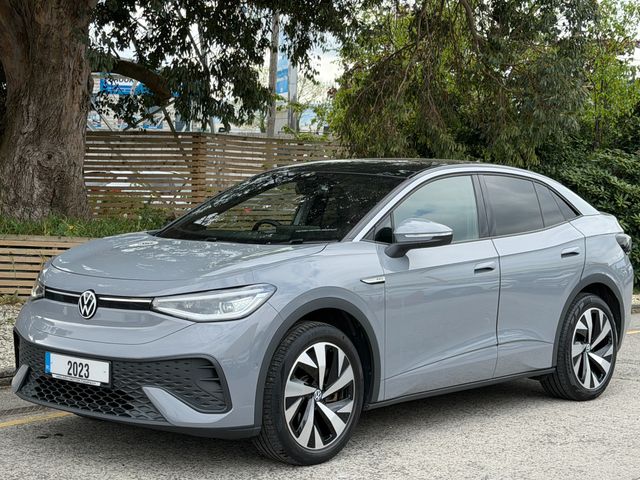 Image for 2023 Volkswagen ID.5 PRO 77KWH. PAN ROOF. KEYLESS. 2 KEYS
