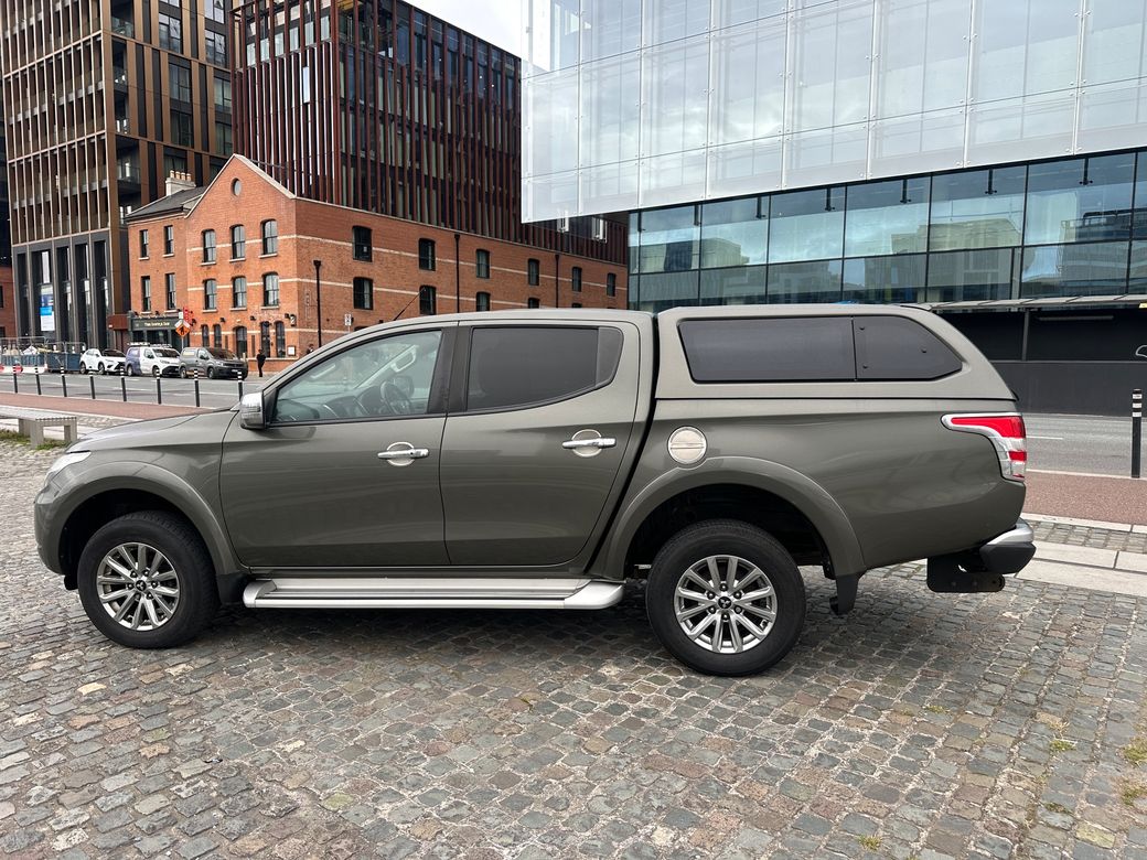 Image for 2018 Mitsubishi L200 DI-D 4WD BARBARIAN DCB