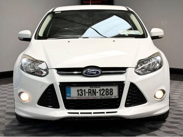 Image for 2013 Ford Focus 1.0 Ecoboost Zetec 125PS // IDEAL STARTER CAR //
