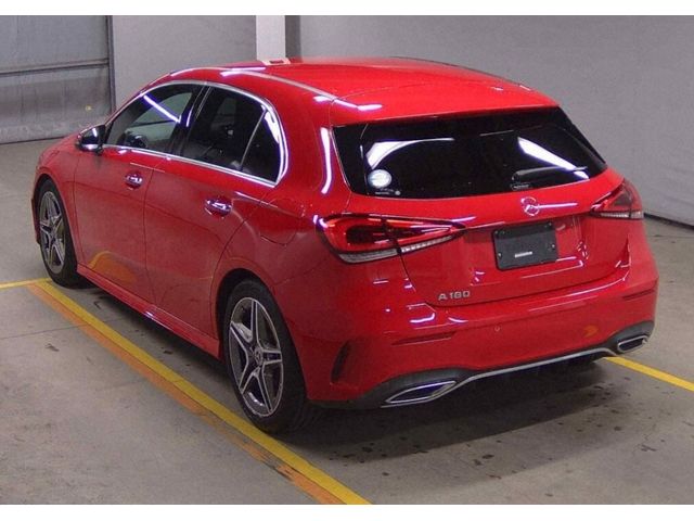 Image for 2019 Mercedes-Benz A 180 AMG