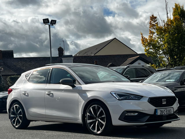 Image for 2021 SEAT Leon 1.5TSI 150HP FR 5DR *PAN ROOF & 1 OWNER*