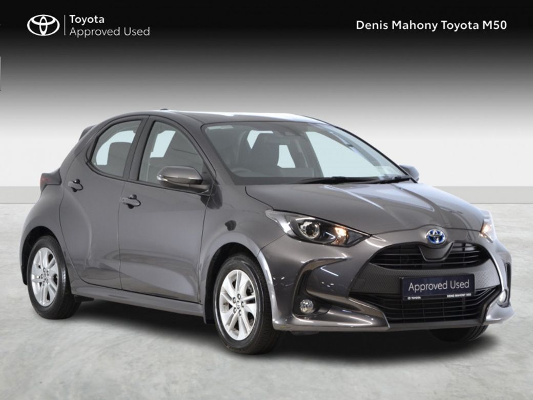 Image for 2023 Toyota Yaris Hybrid Luna Auto