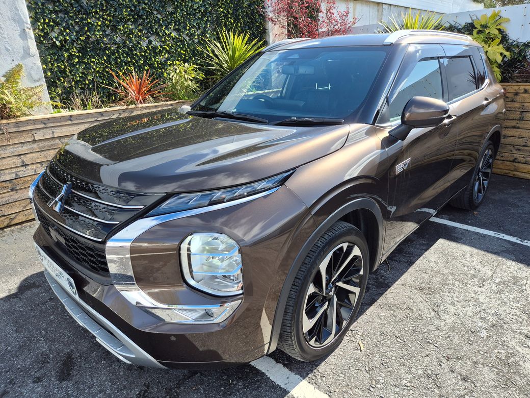 Image for 2022 Mitsubishi Outlander 2.4 PVEV / 7 SEATER / EXCEED / TOP SPEC / TAX €140 (222 REG ) 