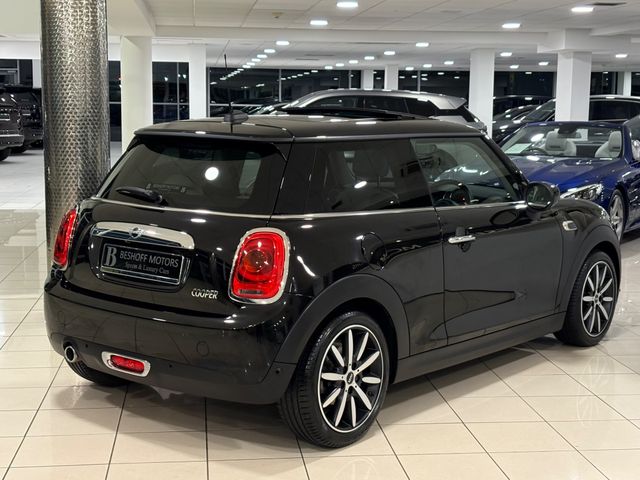 Image for 2020 Mini Hatch 1.5 COOPER EXCLUSIVE=ONLY 22000 KMS//1 OWNER//LEATHER INTERIOR=FULL SERVICE HISTORY=TAILORED FINANCE PACKAGES AVAILABLE=TRADE IN'S WELCOME 