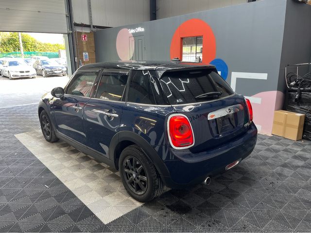 Image for 2016 Mini Cooper 2016 MINI COOPER D 1.5 AUTOMATIC / CRUISE CONTROL / REVERSE CAMERA / HEATED SEAT AND MORE