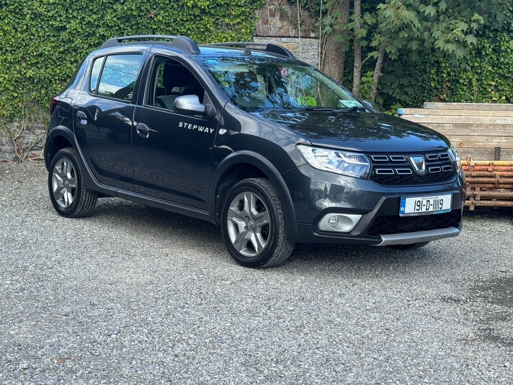 Image for 2019 Dacia Sandero Stepway Signature TCE 90 MY18