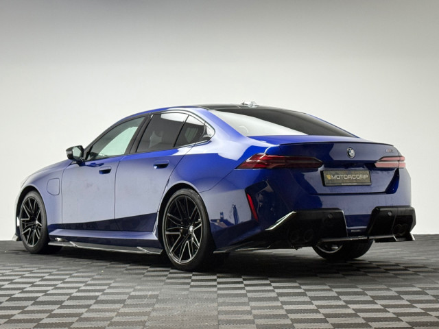 Image for 2025 BMW M5 M5 4.4 PHEV 727HP MARINA BAY