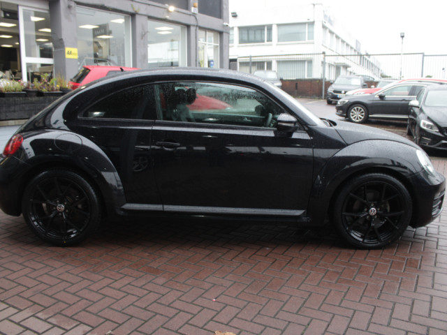 Image for 2017 Volkswagen Beetle 1.2TSI SPORT EDITION 3DR HATCHBACK AUTO // MINT CAR WITH 115, 000KM'S // BUY WITH CONFIDENCE AA AND SIMI APPROVED DEALER 2026 // FINANCE ARRANGED // ALL TRADE INS WELCOME // 