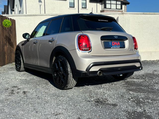 Image for 2021 Mini Cooper AUTOMATIC - LOW KMS - UPGRADED ALLOYS
