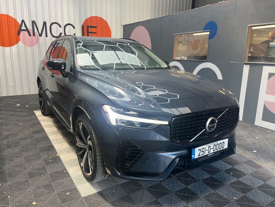 Image for 2025 Volvo XC60 2025 VOLVO XC60 PLUG-IN T6 2.0 AUTOMATIC / CRUISE CONTROL / ELECTRIC MEMORY & HEATED SEATS / PANORAMIC SUNROOF / HEATED STEERING WHEEL / APPLE CARPLAY AND MORE