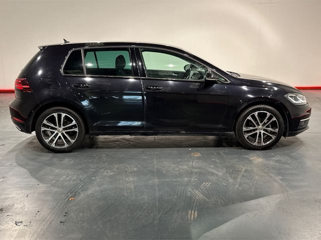 Image for 2020 Volkswagen Golf 1.2 AUTOMATIC - FACTORY ALLOYS - ADAPTIVE CRUISE CONTROL - DIGITAL DASH - MULTI FUNCTION STEERING WHEEL - REVERSE CAMERA 