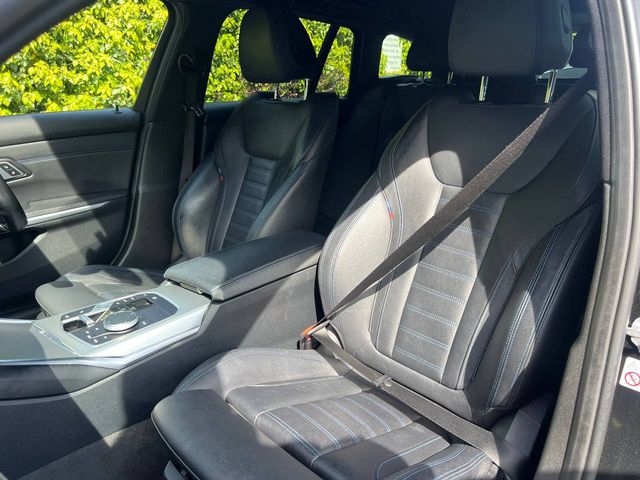 Image for 2023 BMW 3 Series 320d M-SPORT COMPETITION TOURING AUTO // APPLE CARPLAY/ANDROID AUTO // REVERSE CAMERA // VIRTUAL COCKPIT