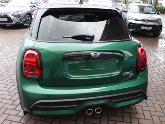 Image for 2022 Mini Cooper 2.0 SD COOPER EDITION 5DR HATCHBACK AUTO // AS NEW CONDITION THROUGHOUT // BUY WITH CONFIDENCE AA AND SIMI APPROVED DEALER 2026 // FINANCE ARRANGED // ALL TRADE INS WELCOME //