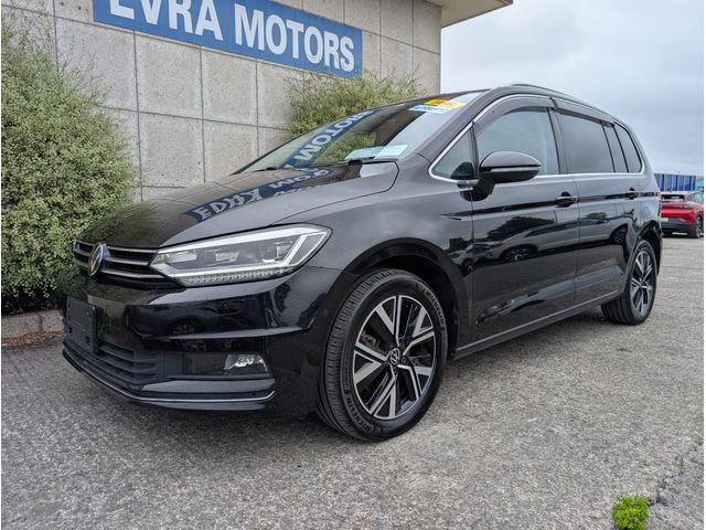 Image for 2023 Volkswagen Touran 7 SEATER HIGH LINE AUTOMATIC 2.0 DIESEL //HIGH SPEC//REVERSE CAMERA//ADAPTIVE CRUISE CONTOL//FRONT AND REAR HEATED SEATS 