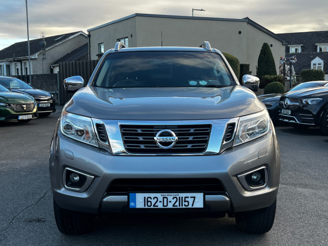 Image for 2016 Nissan Navara 2.3 LE L/S CREWCAB *LOW KMS & HUGE SPEC*
