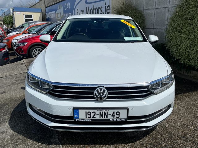 Image for 2019 Volkswagen Passat HIGHLINE 2.0 DIESEL MANUAL //HIGH SPEC//HALF LEATHER HEATED SEATS//REVERSE CAMERA//SAT NAV//KEYLESS ENTRY//ADAPTIVE CRUISE CONTROL//
