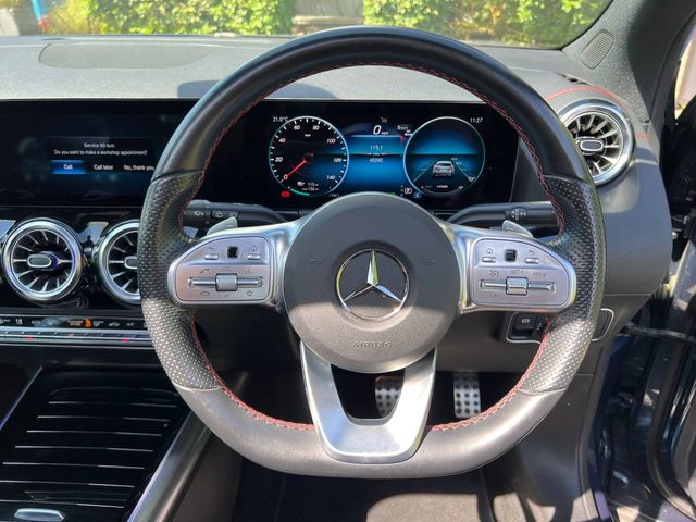 Image for 2022 Mercedes-Benz EQA EQA350 4MATIC AMG-LINE PREMIUM // VIRTUAL COCKPIT // 360 PARKING CAMERAS // AMBIENT LIGHTING