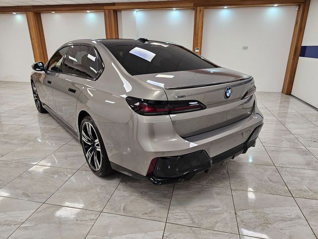 Image for 2024 BMW 7 Series STUNNING COLOUR 