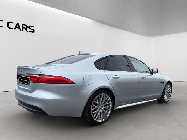Image for 2016 Jaguar XF 2.0D AUTO R-SPORT -- IMMACULATE CONDITION -- FINANCE ARRANGED 