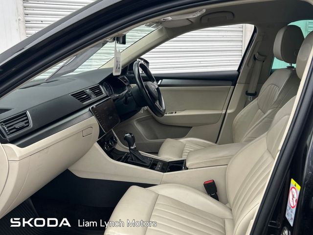 Image for 2019 Skoda Superb STYLE ESTATE 2.0 TDI 150 BHP AUTOMATIC