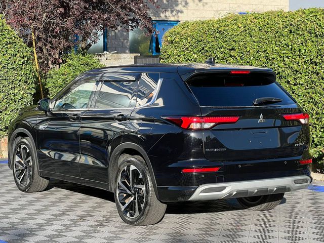 Image for 2022 Mitsubishi Outlander 7-SEATER 2.4 HYBRID AUTO // FULL SERVICE HISTORY // MASSAGE SEATS // HEADS-UP DISPLAY